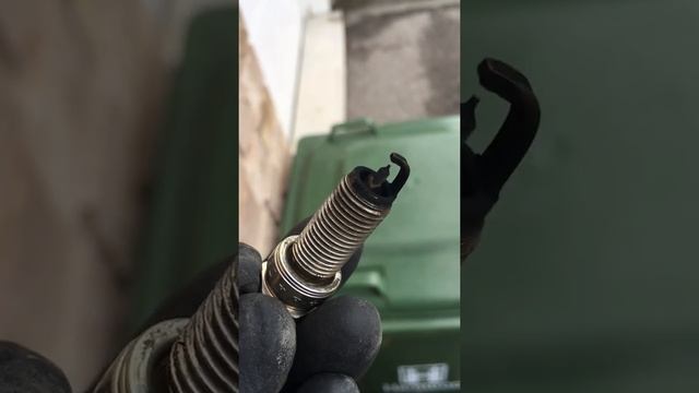 Kia Optima defective spark plug