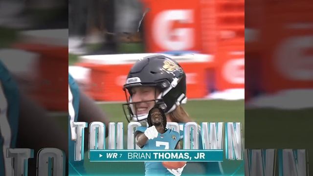 Brian Thomas with an 85-yard touchdown catch from Trevor Lawrence vs. Indianapolis Colts