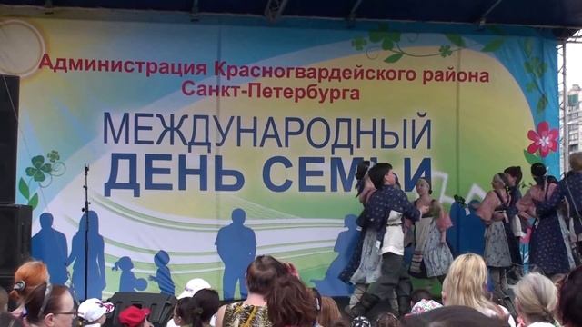 Хореографический коллектив "Юный Ленинградец",детский танец.\children's dance