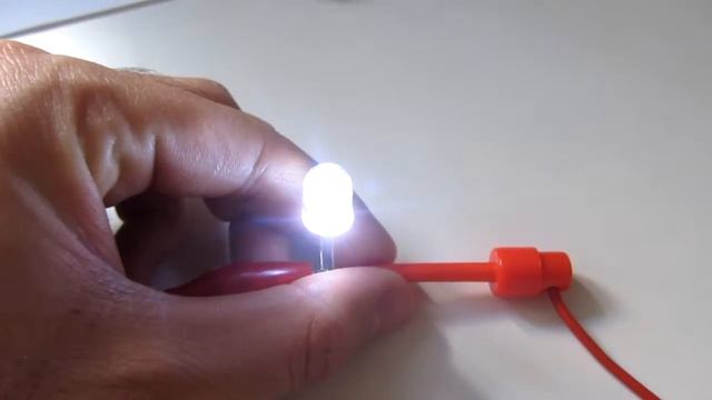 How a LED modifies a Signal