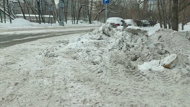 Чем больше на газон привозят снега тем больше земля уходит с под ног