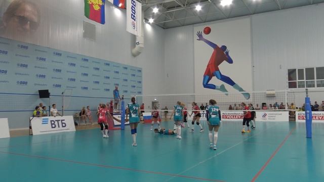 ДЕВОЧКИ 35+ ВОЛЕЙГРАД . МОСКВА ,,РУСЬ,, ВОЛЕЙБОЛ