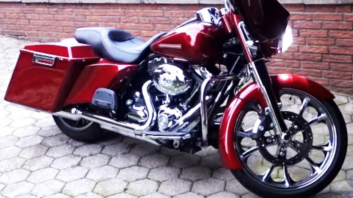 Из Америки в Германию Harley-Davidson, 2010 год Flhtcu, Twin cam 96, Advance Black kit USA.
