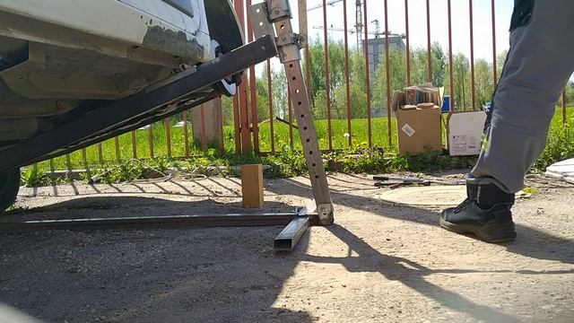 Домкрат-подъемник 1