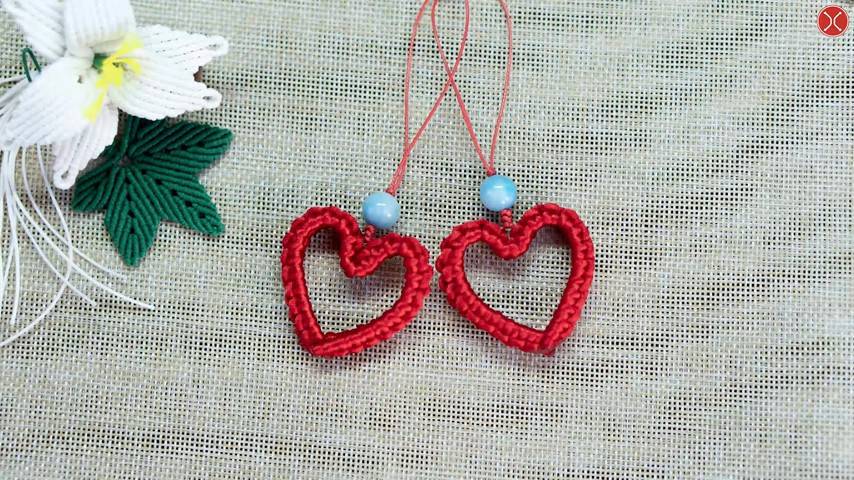 Macrame tutorial： 💖HEART ORNAMENT ｜ MACRAME CHRISTMAS ⛄ORNAMENT TUTORIAL ｜ DIY ｜ key chain he