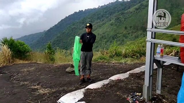 Pendakian Gunung Guntur Via Cikahuripan, DIINTAI BABI HUTAN Bertemu SOSOK PENJAGA Puncak 4 GUNTUR 😱