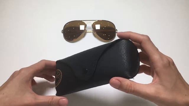 Солнцезащитные очки Ray-Ban RB3025JM 001