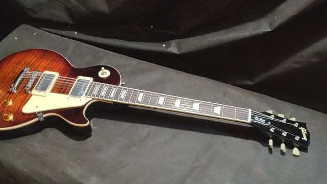 Обзор сборки китайской реплики Gibson Les Paul Standard тигровая, поставка октябрь 2024