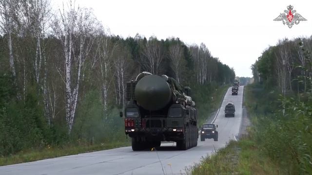 В Новосибирском ракетном соединении на маршруты боевого патрулирования выведены автономные...🔽🔽🔽