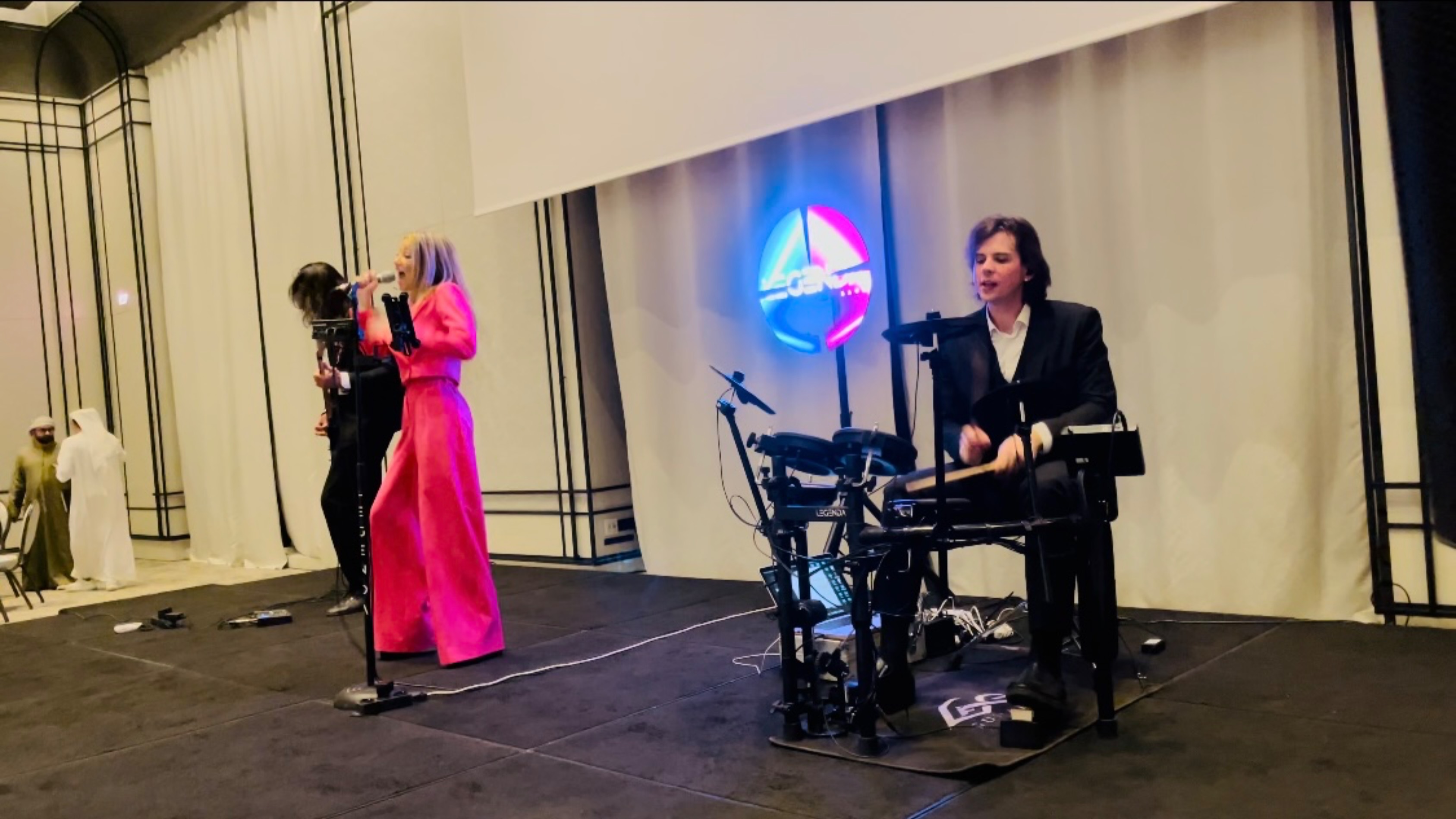 Abu Dhabi Roadshow Russia 2024 🎉🤩 кавер-группа «Legenda» г. Казань