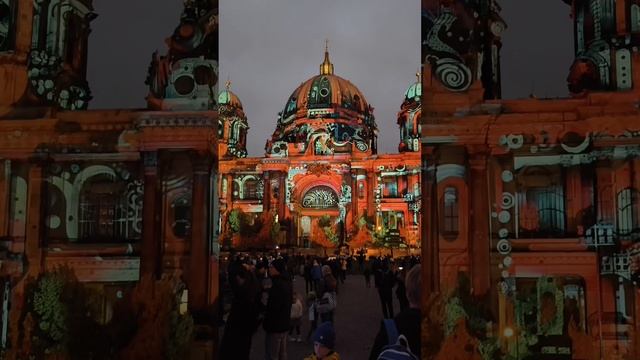 Berlin leuchtet #mitte #spaß #berlin #lightshow #walk #Festival #kultur #sightseeing #alex