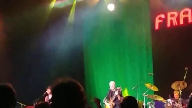 Peter Frampton last night ... Show Me The Way 2019