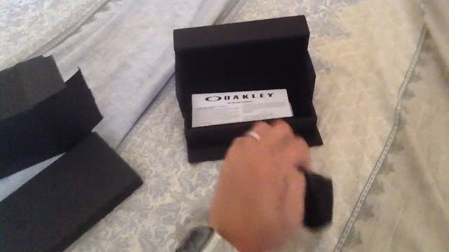 Unboxing Oakley Pitboss 2 Stadium Dubai.