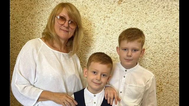 Поздравления для наших бабушек и дедушек от ребят из объединений "Эврика" и "Грамотеи"