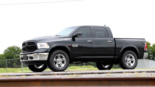 2012-2017 Ram 1500 2.5-inch Leveling Kit by Rough Country