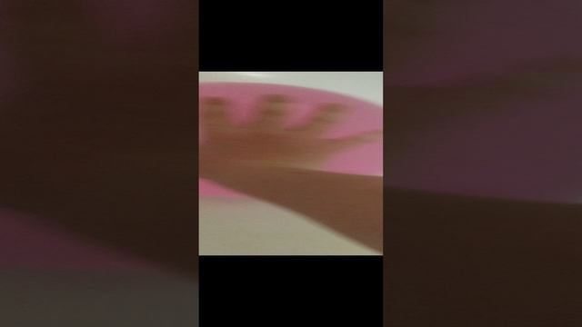 хочу лопнуть большой шар с водой