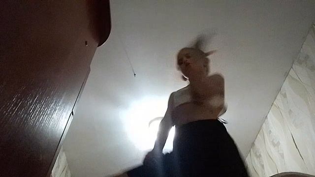 VID_20241008_192150.mp4