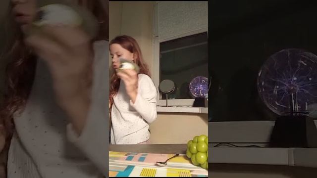 Атмосфера у меня дома. Пробую азиатские продукты