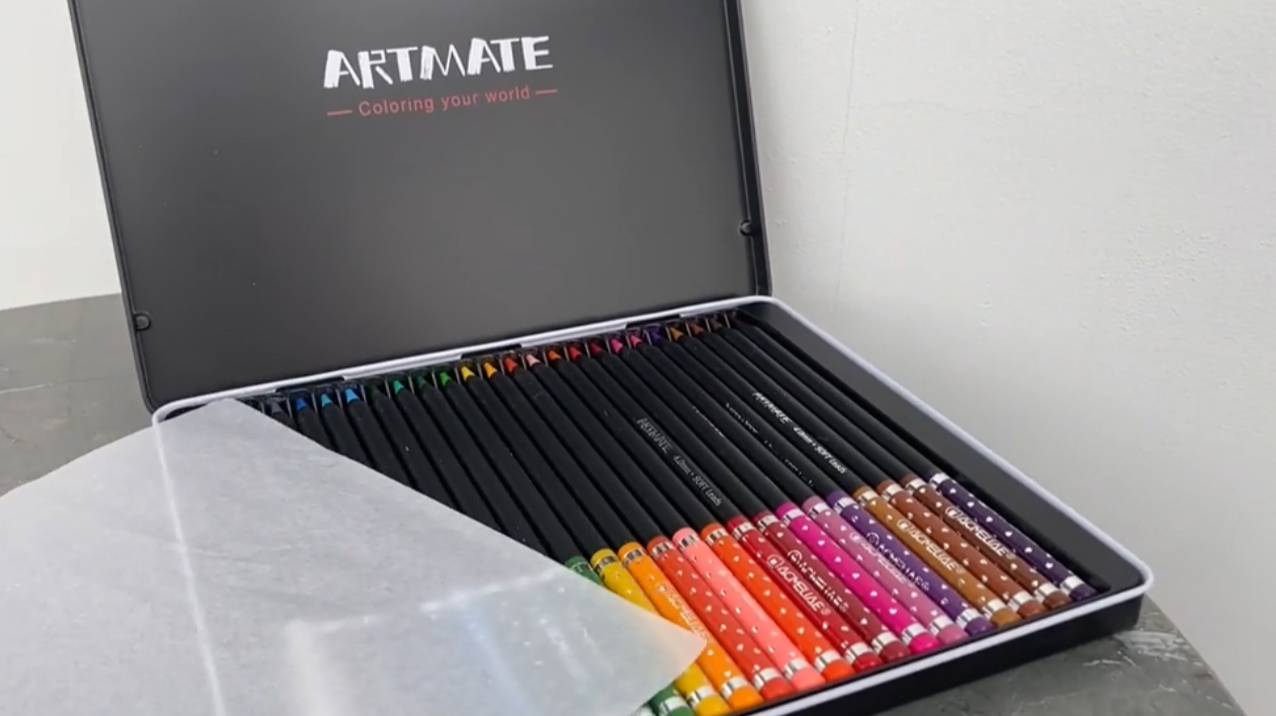 Серия цветных карандашей  Acmeliae Blackwood ARTMATE