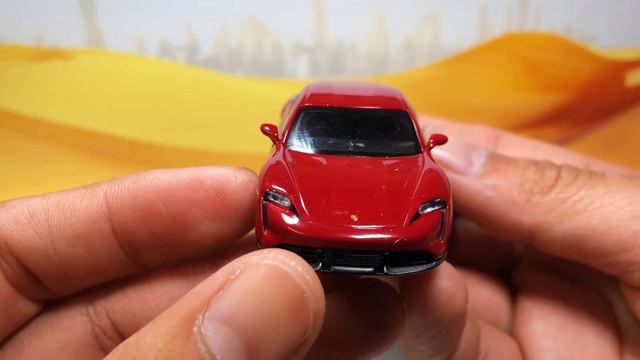 Must-See Unboxing: Mini GT 1/64 Bentley Flying Spur & Porsche Tycan Turbo S