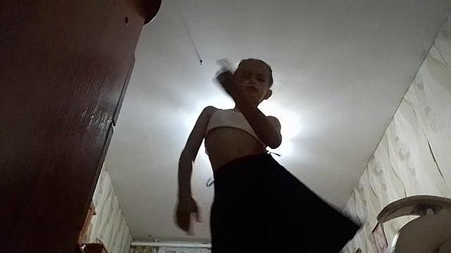 VID_20241008_192420.mp4