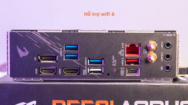 Gigabyte B550I AORUS PRO AX - Bo mạch chủ nhỏ nhưng có võ