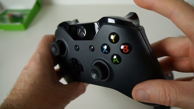 Xbox One Wireless Controller Review & Comparison