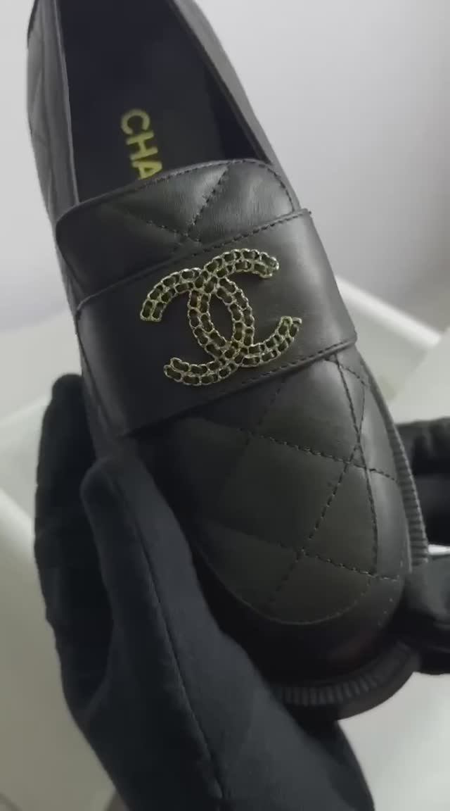 Женские лоферы CHANEL