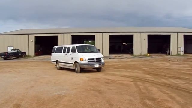 2000 Dodge Ram Wagon on BigIron Auctions