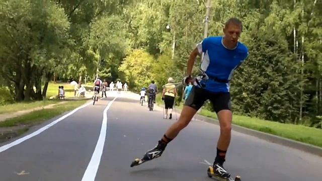 Коньковый ход на медленных роллерах Веселов Александр, видео Толстиков Игорь