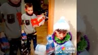 Поздравление деток из многодетных и малоимущих семей
