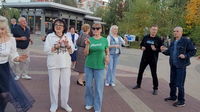 Девоньки-красотки... 06.10.24...