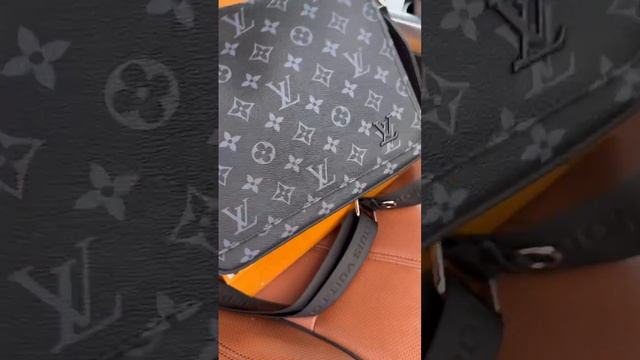 Точь в Точь как P.Diddy Паф Диди сумка LV LOUIS VUITTON как оригинал Премиум качество за теже деньги