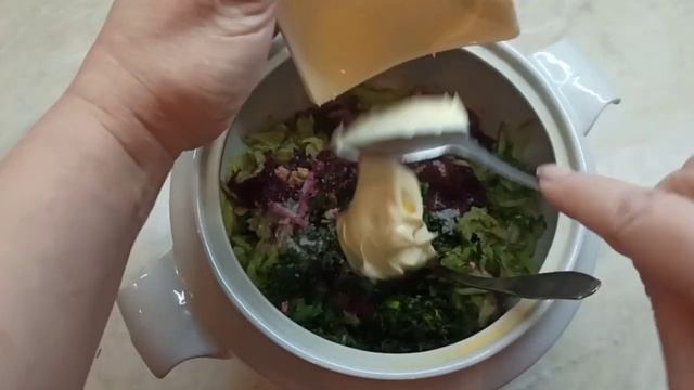 Холодный суп ,свекольник это оочень вкусно и просто!!!!