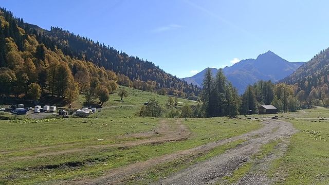 Абхазия.Студенческая поляна