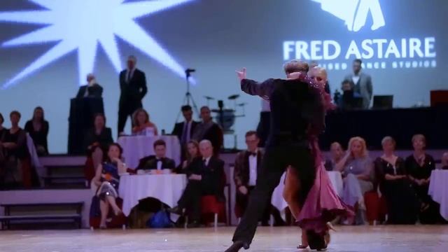 Riccardo Cocchi - Yulia Zagoruychenko _ Disney 2016 _ Showdance Paso Doble