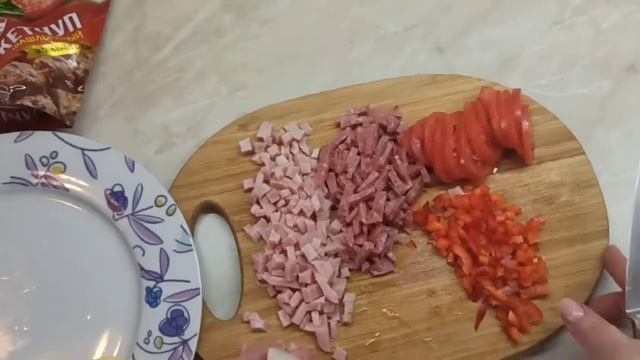 Пицца за 5 минут, сочная и вкусная!