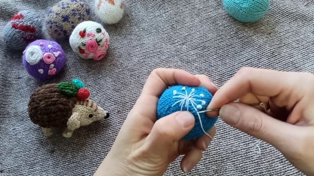 Вышивка.Как вышить одуванчик на пасхальных яйцах. How to embroidery the dandelion.