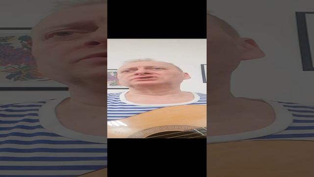 "Загрустила свеча".