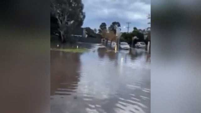 Worst flood in Chicago in 70 years! Heavy rains flooded the streets