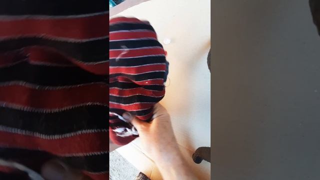 Не выбрасывай старые свитера. Змея из свитера.#шьюсама #ручнаяработа #переделка #лайфхаки