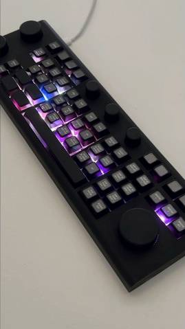 I Built This Keyboard From Scratch