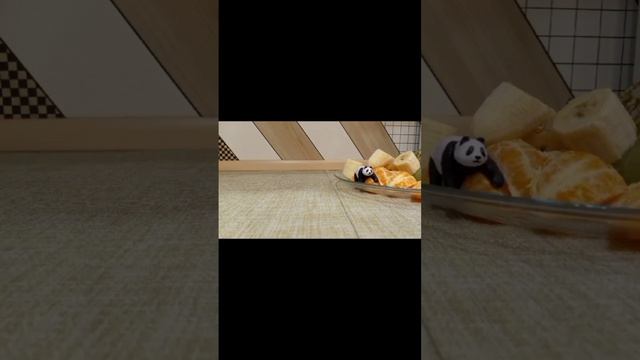 Панда,мандарин,воришка.