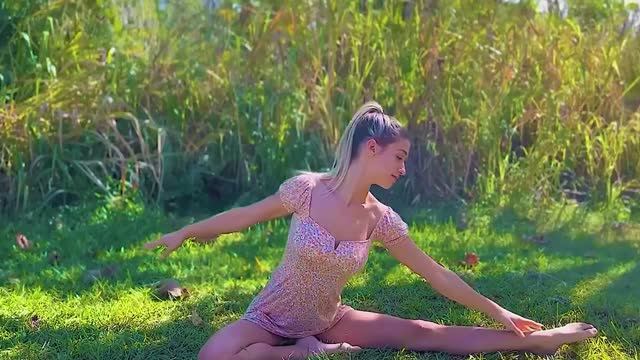 relaxing yoga1