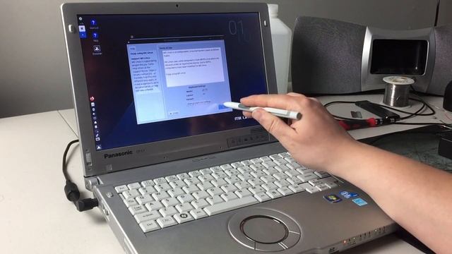 Trying MX Linux on the CF-C1 Toughbook