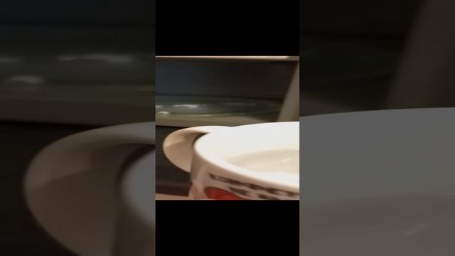 грею воду в микроволновке Panasonic NN-GD371M GRILL INVERTER эксперимент с водой.