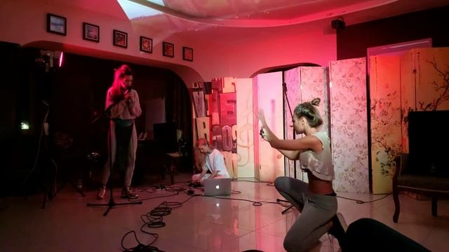 Strange attractors  1. Софья Скидан. Жостово.