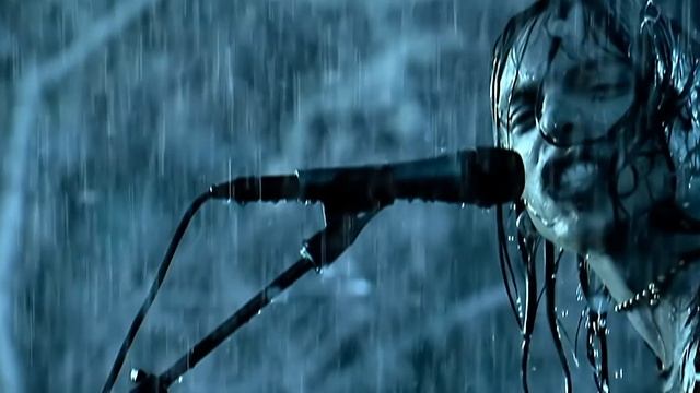 Bullet For My Valentine - Tears Don t Fall (Official Video)