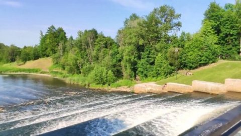 Колпино. Плотина