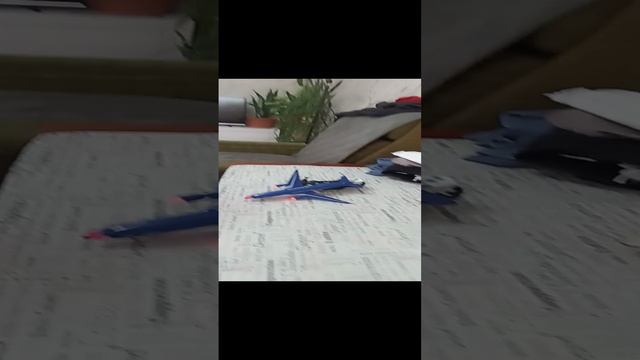 Авария. Самолëт против мотоцикла. Стëпа играет.